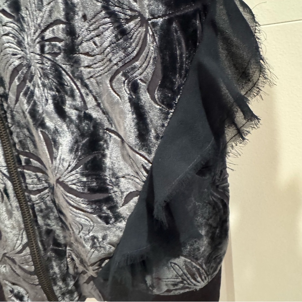 Olivia Palermo + Chelsea28 Velvet Burnout Bomber Jacket Size Small - Picture 9 of 15
